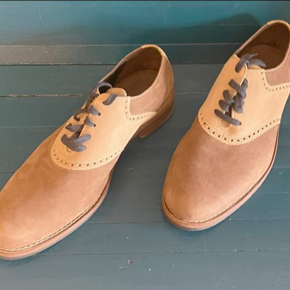 Suze 12 Cole Haan Oxford mens shoes tan/brown very nice shoe. Good condition